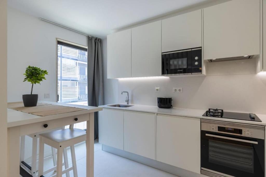 Campolide 2 Bedroom Delight By Innkeeper Lisboa Extérieur photo