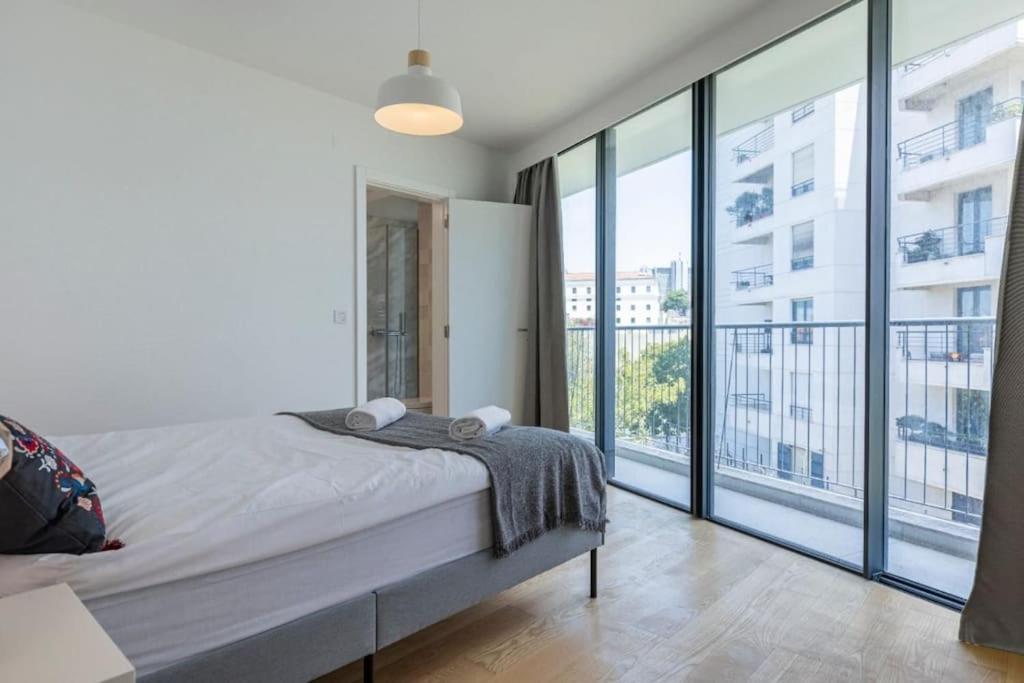 Campolide 2 Bedroom Delight By Innkeeper Lisboa Extérieur photo
