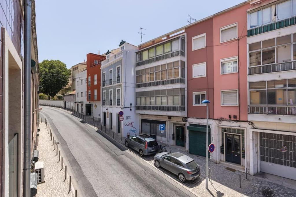 Campolide 2 Bedroom Delight By Innkeeper Lisboa Extérieur photo